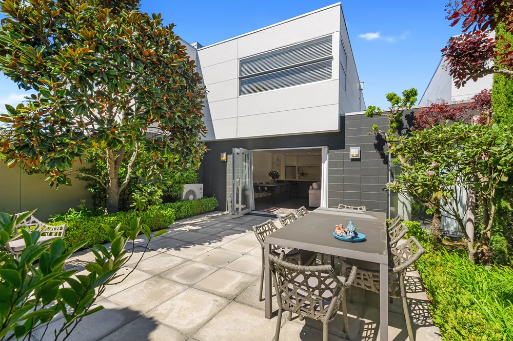 Photos of 55 Clare Rd