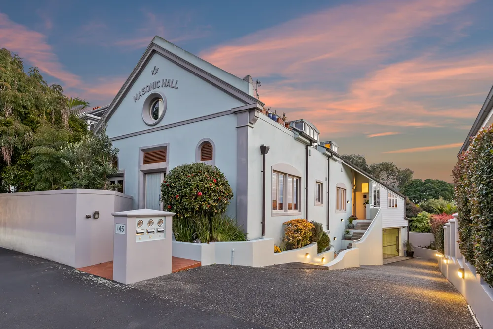 Photos of 2/145 Victoria Road
