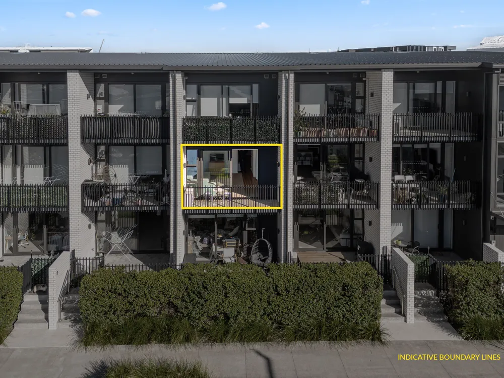 Photos of 107/38E Fraser Avenue