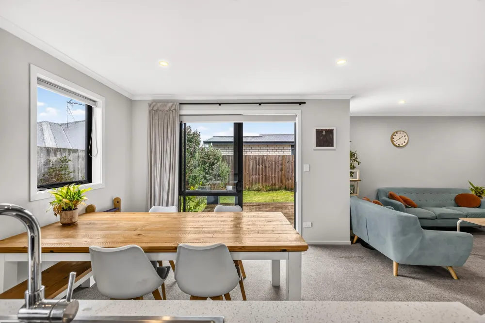 Photos of 58 Benjamin Avenue