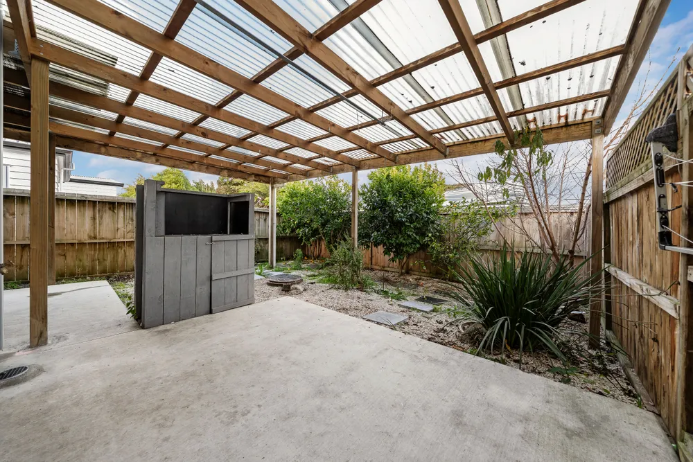 Photos of 42 Farmland Road