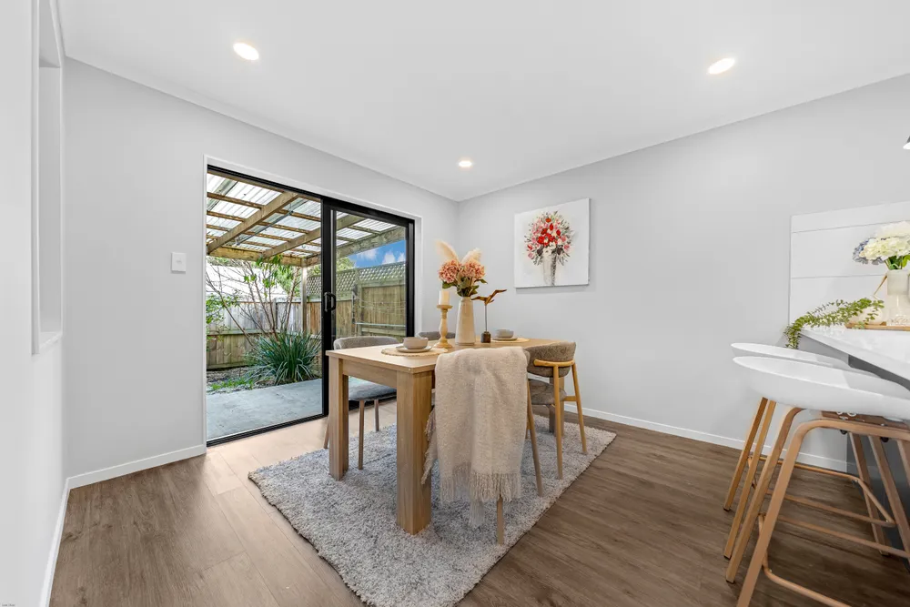 Photos of 42 Farmland Road