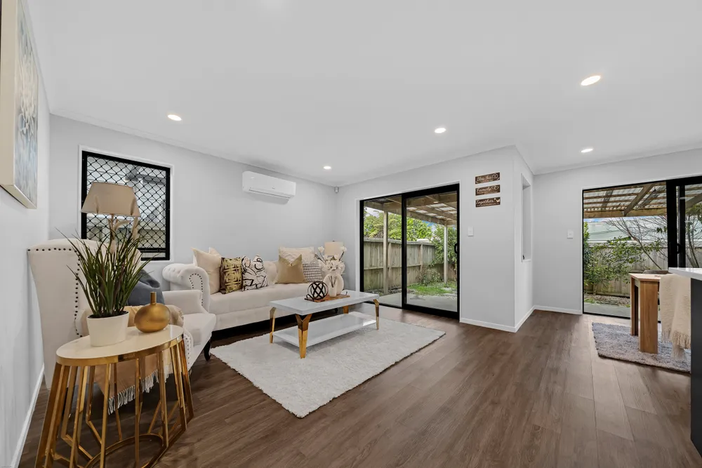 Photos of 42 Farmland Road