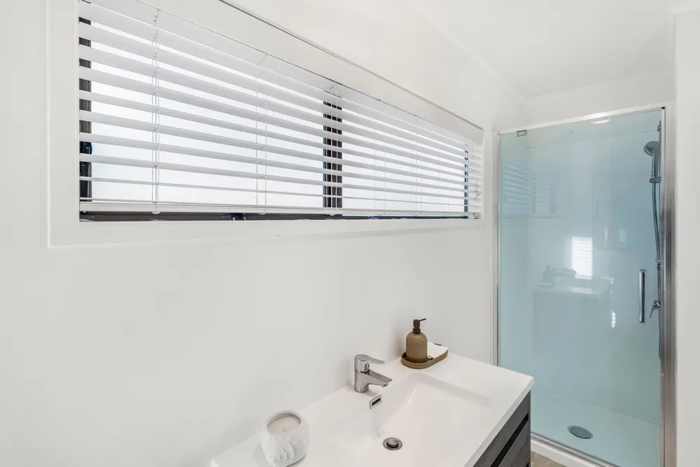 Photos of 193 Abbotts Way