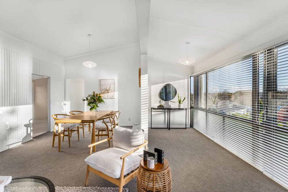 Photos of 193 Abbotts Way