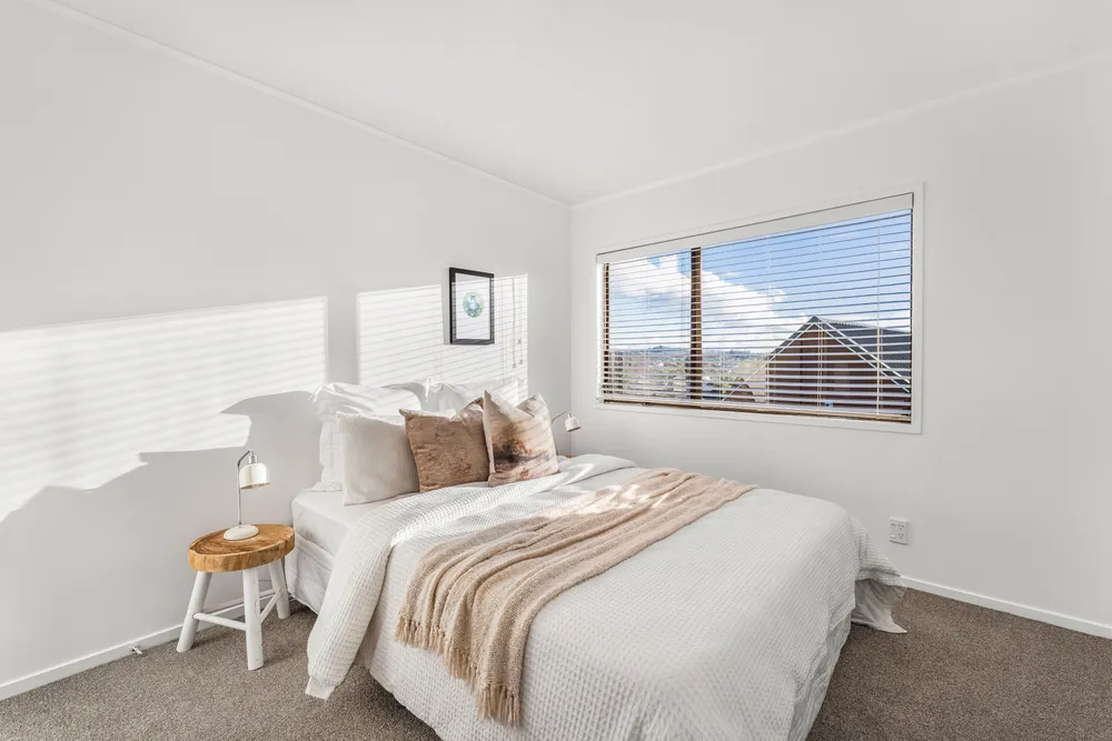 Photos of 193 Abbotts Way