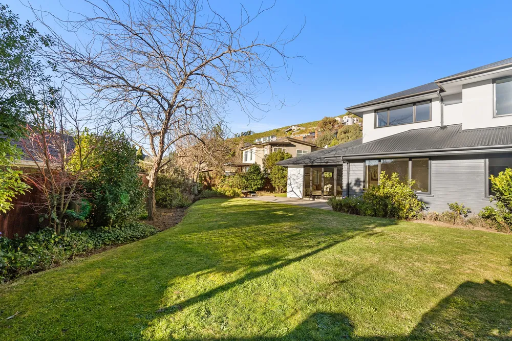 Photos of 10 Lucas Lane