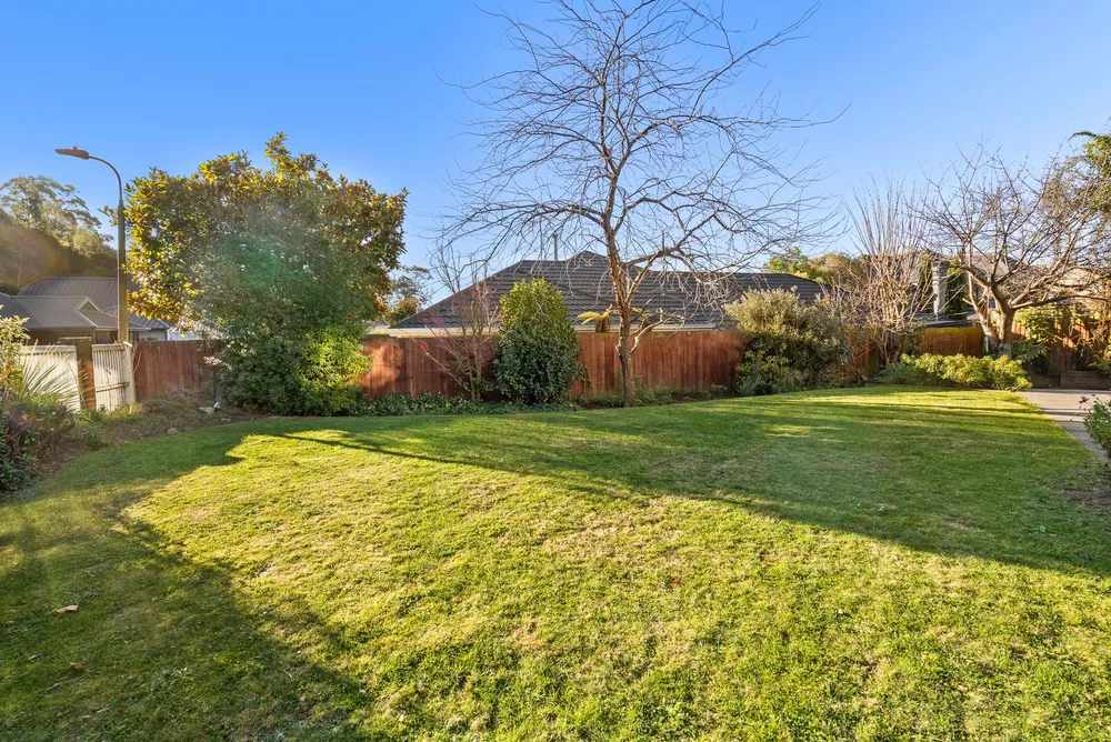 Photos of 10 Lucas Lane