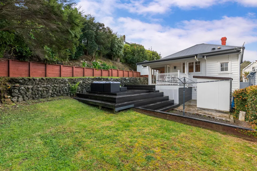 Photos of 37 Cooper Street