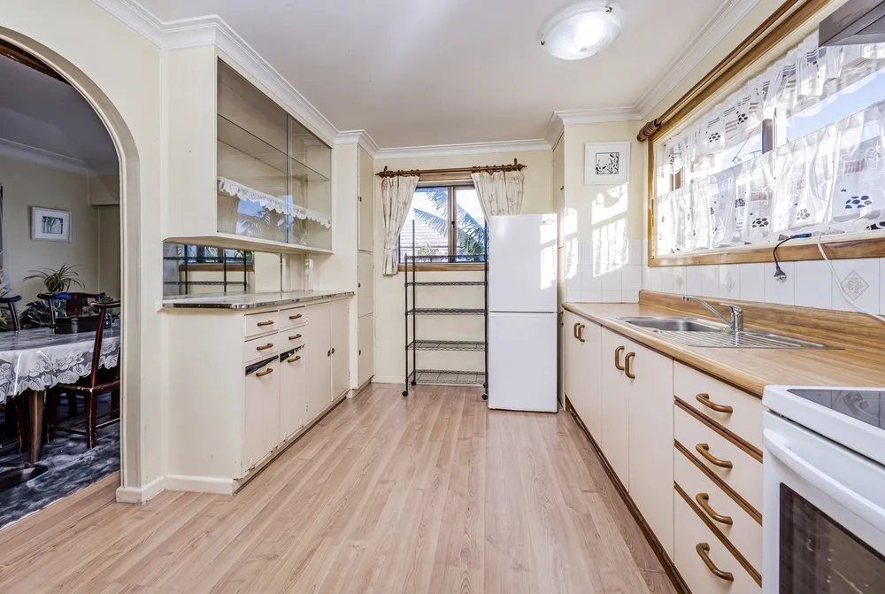 Photos of 14 Grove Road