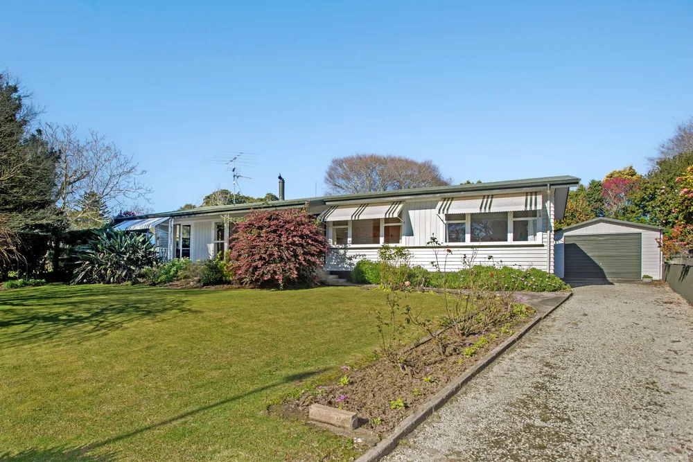 Photos of 31 Marian Drive