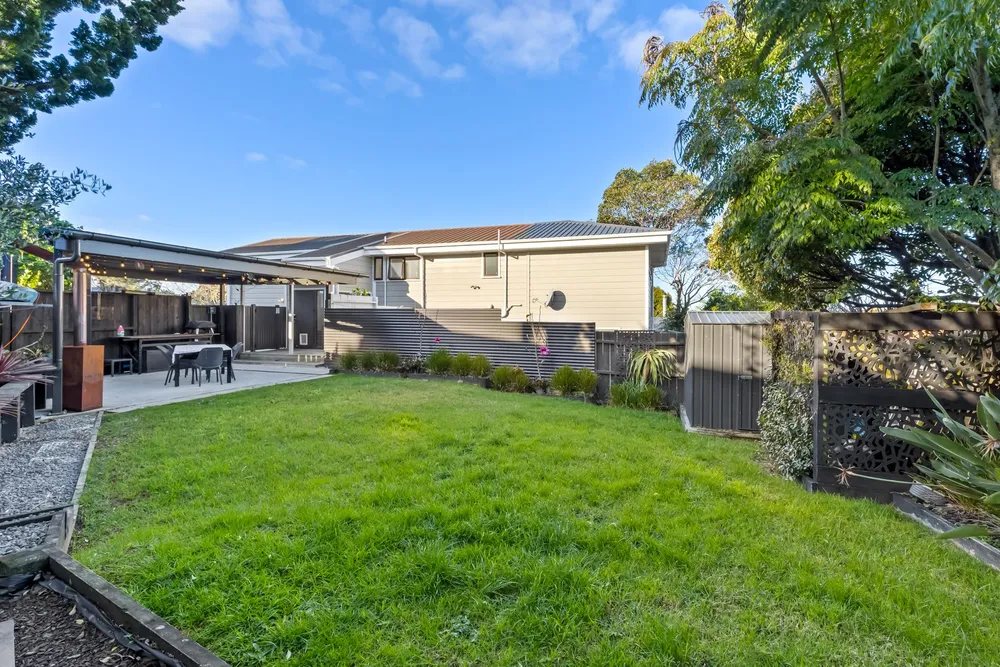 Photos of 10 Orewa Heights Crescent