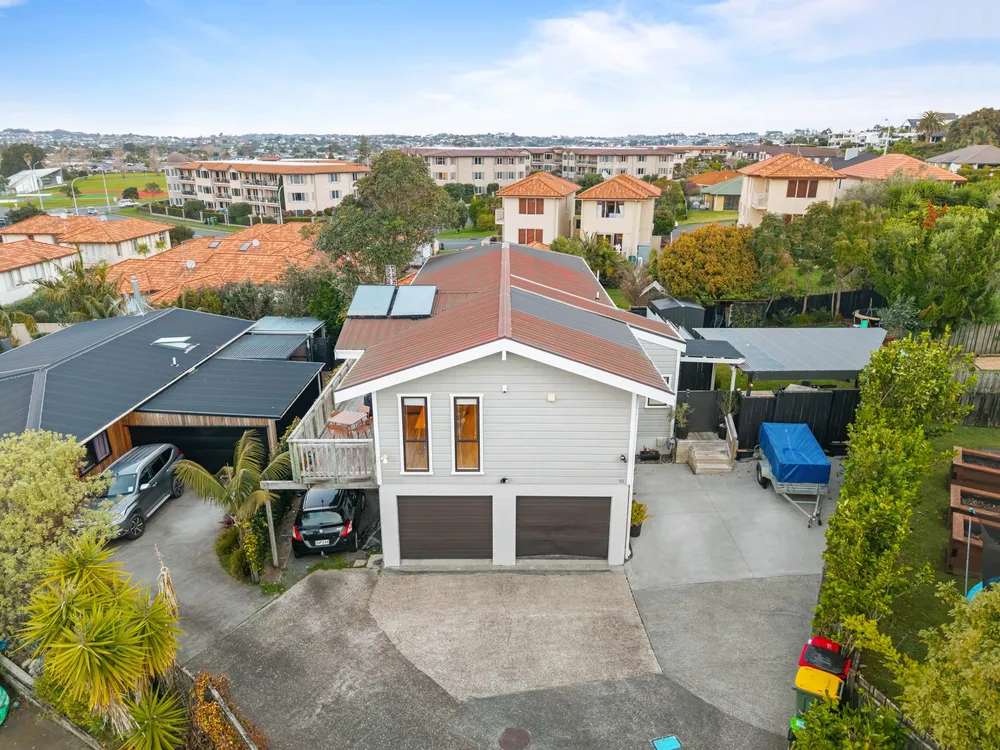 Photos of 10 Orewa Heights Crescent