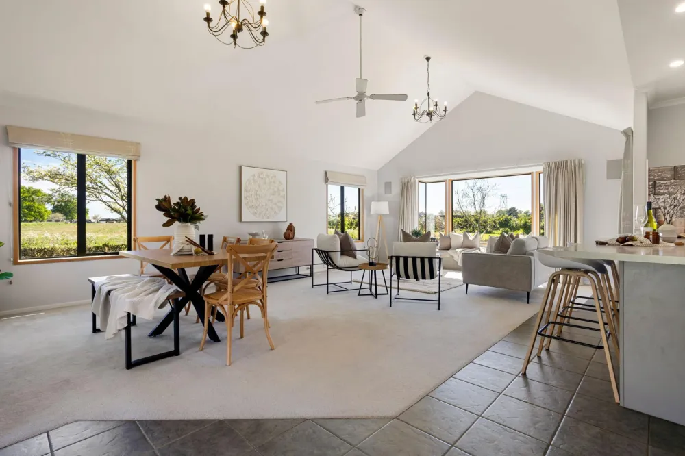 Photos of 491E Bruntwood Road