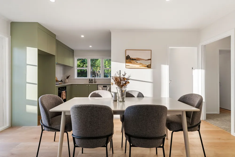 Photos of 15 Rosecamp Road