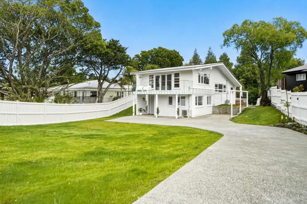 Photos of 274 Beach Road