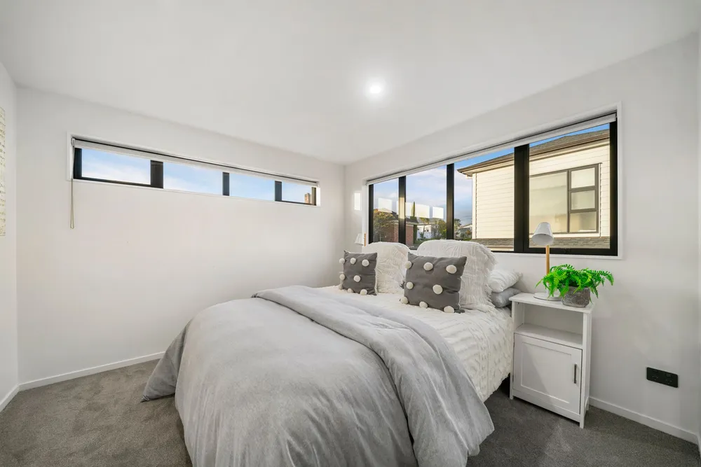 Photos of 15D Addison Street