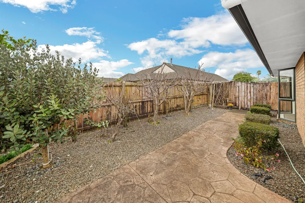 Photos of 25 Castlehill Court