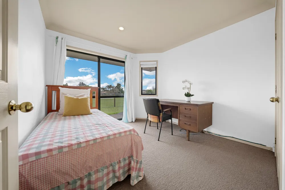 Photos of 25 Castlehill Court