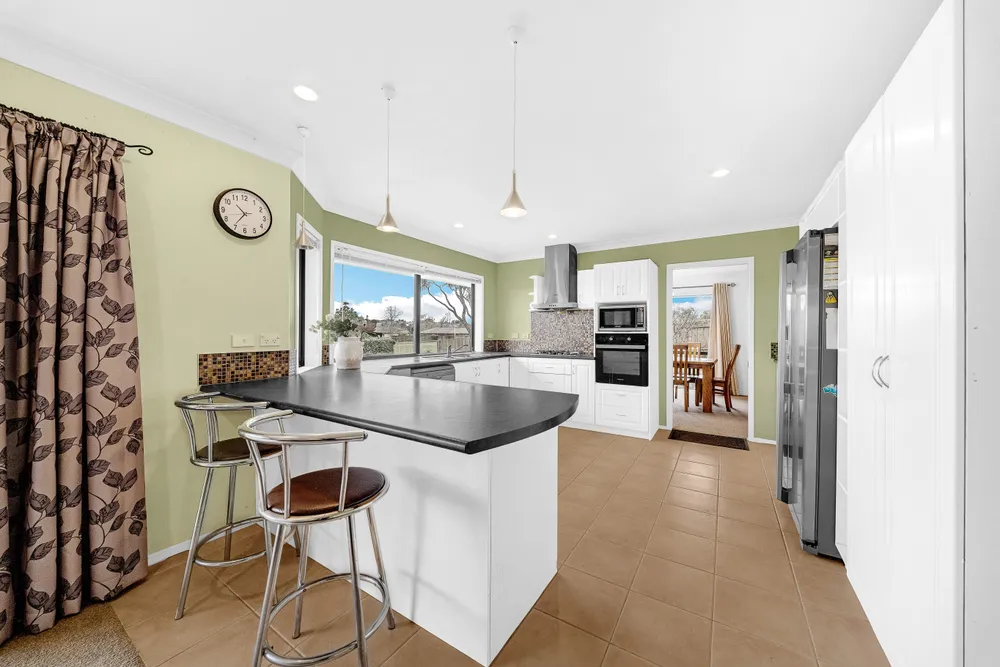 Photos of 25 Castlehill Court