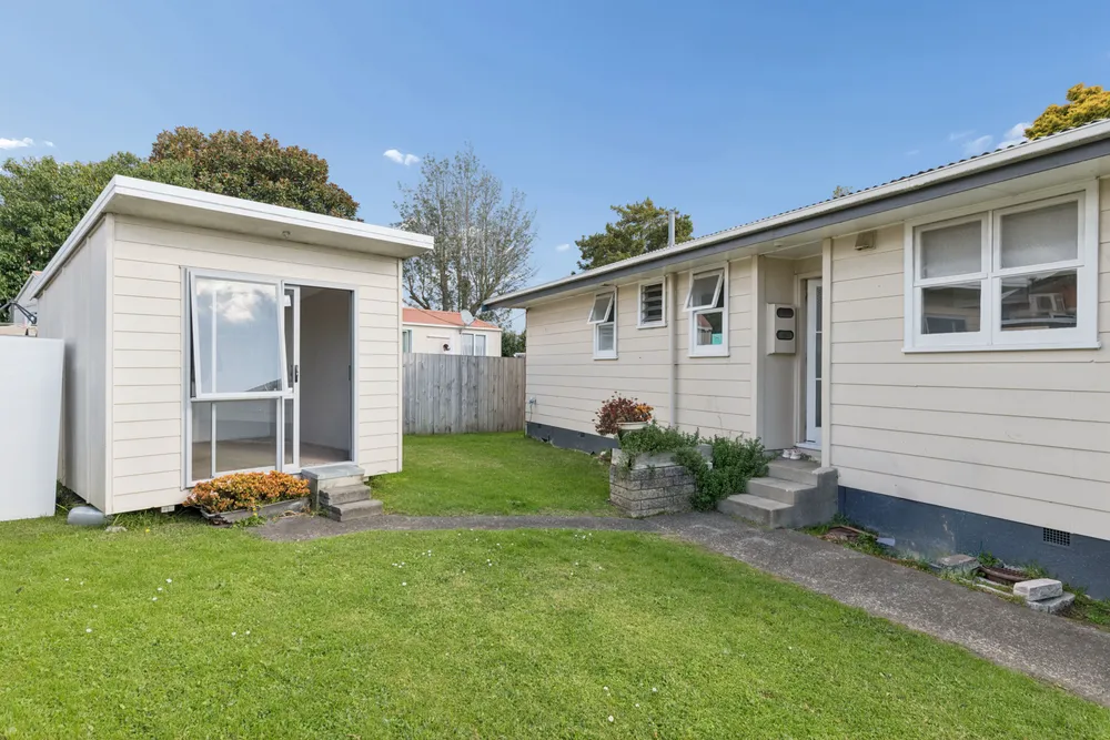 Photos of 11 Garth Place