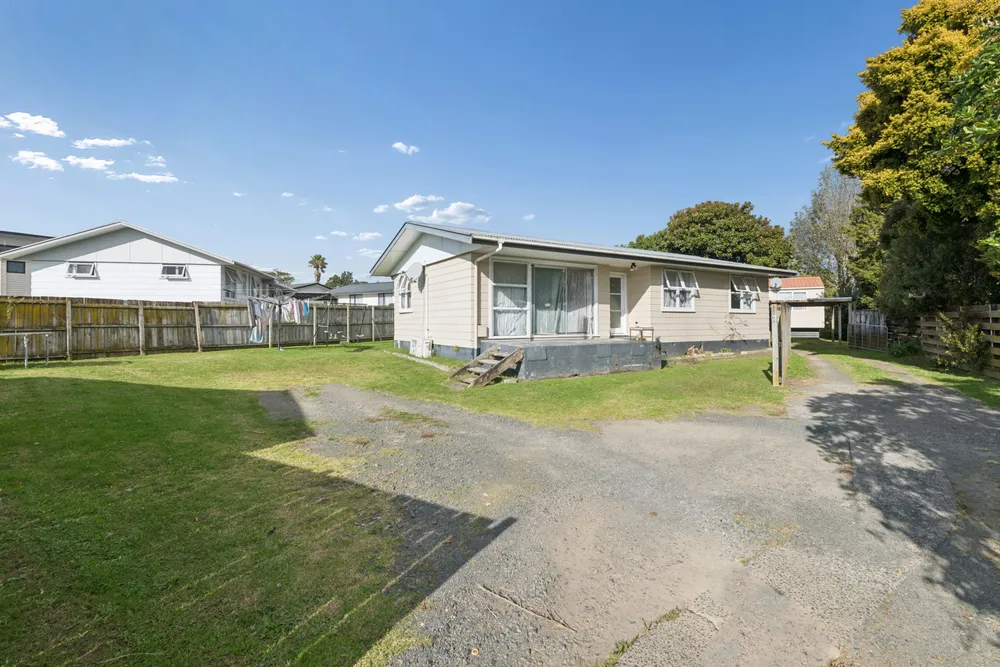 Photos of 11 Garth Place