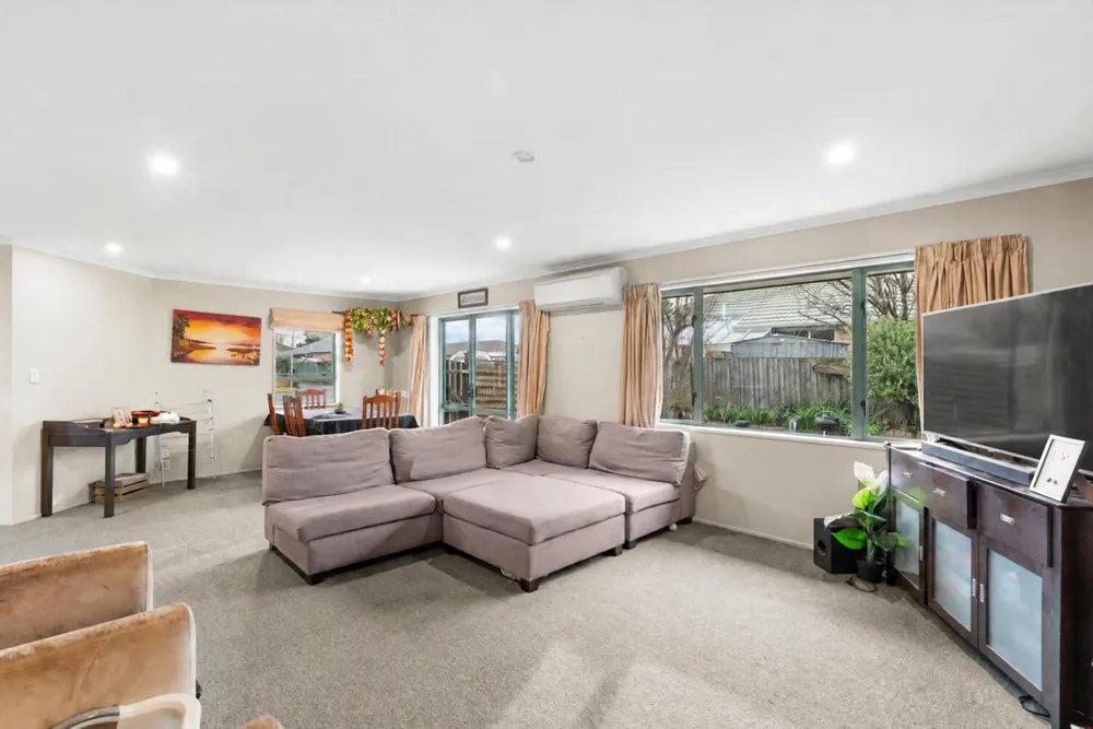 Photos of 8 Marshall Street