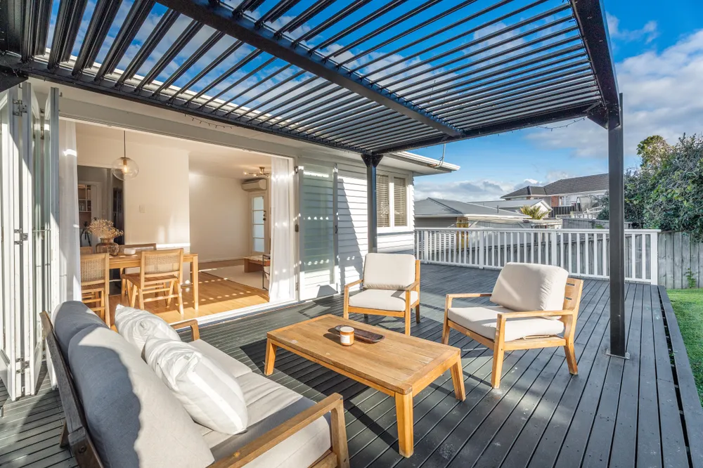 Photos of 33 Mulgan Street