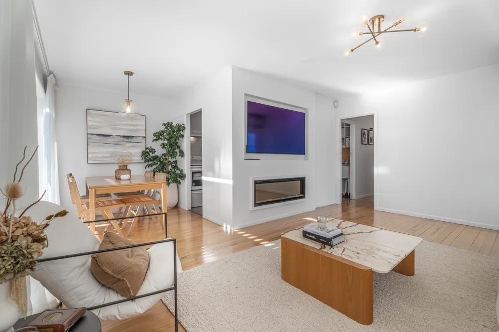 Photos of 33 Mulgan Street