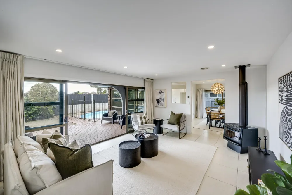 Photos of 57a McDonald Street