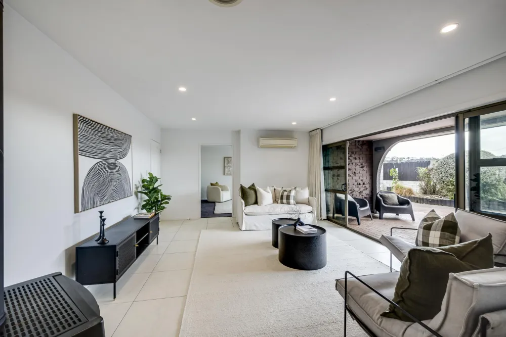 Photos of 57a McDonald Street