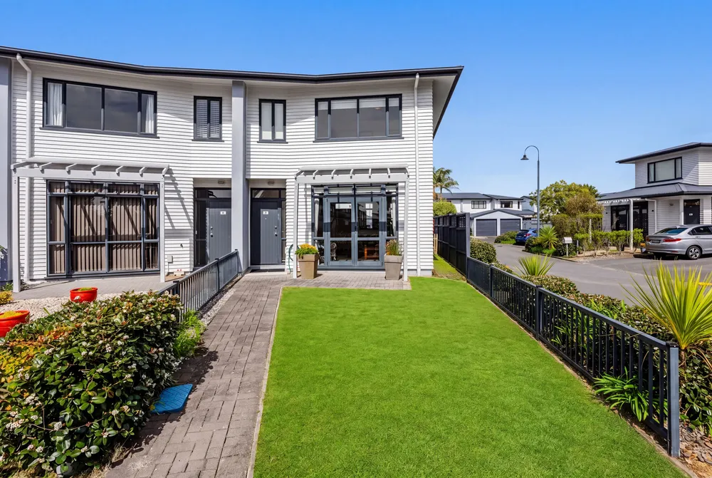 Photos of 5/2 Armoy Drive