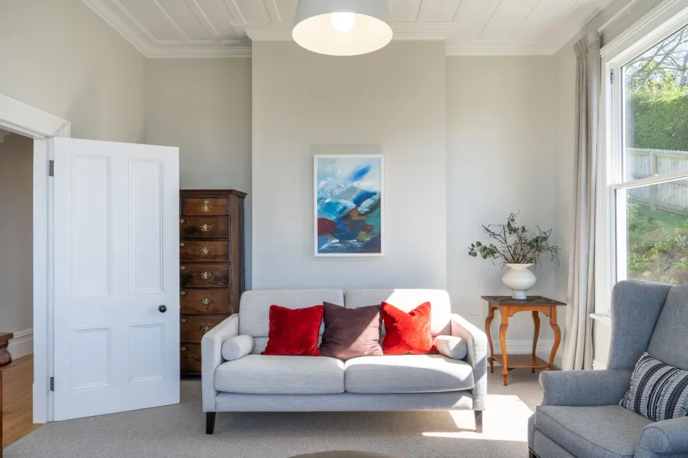 Photos of 13 Hart Street