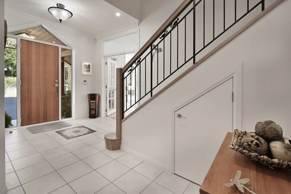 Photos of 132 Tauroa Road