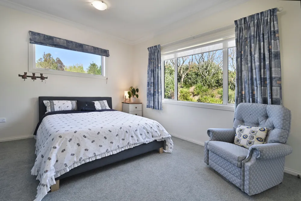 Photos of 132 Tauroa Road