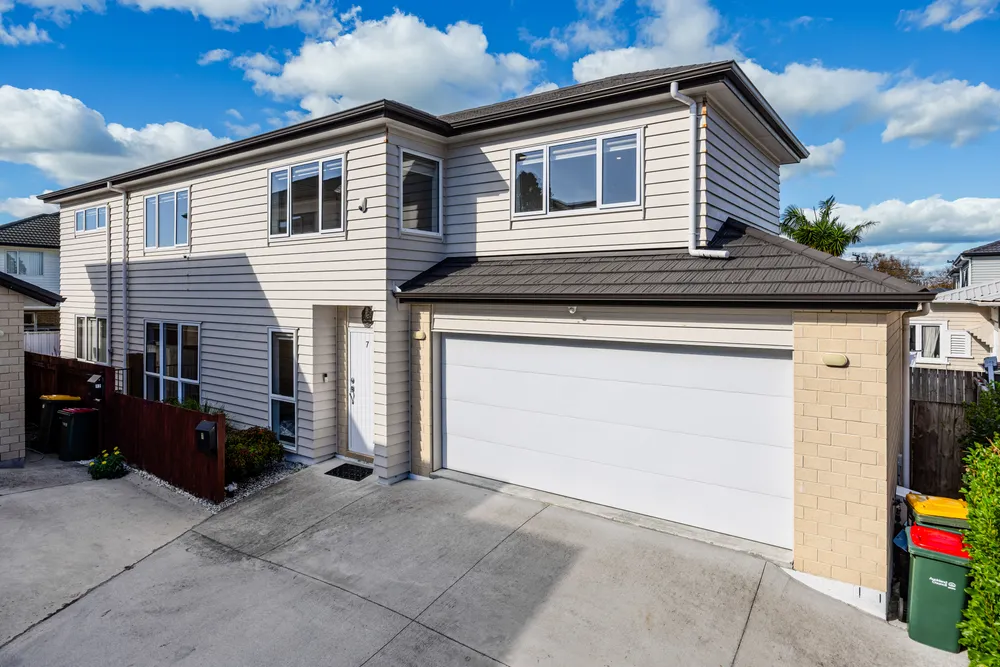 Photos of 7 Papahou Lane