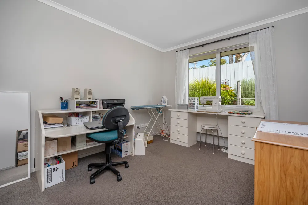 Photos of 94 Moffat Road