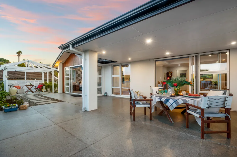 Photos of 94 Moffat Road