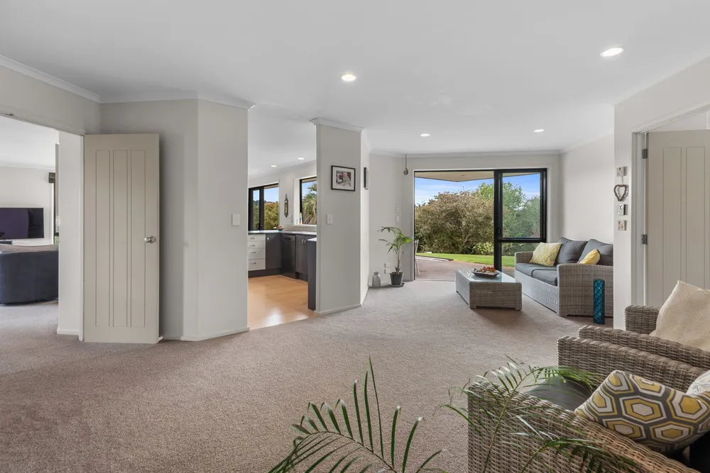 Photos of 183 McLennan Road