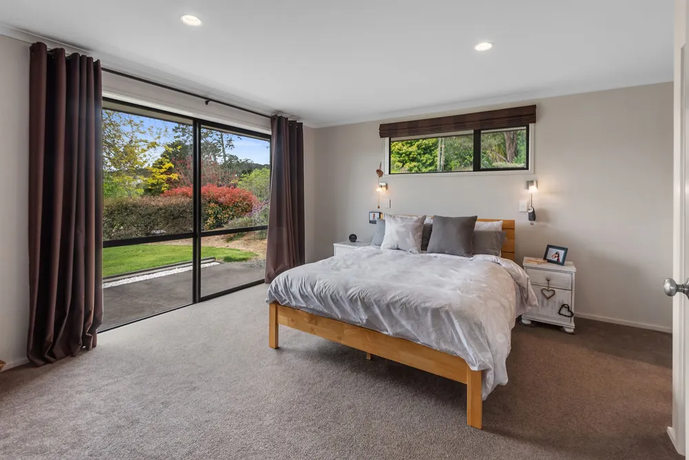 Photos of 183 McLennan Road
