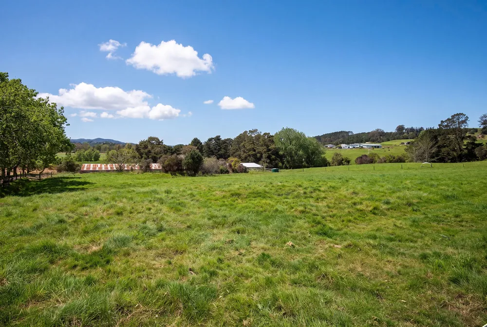 Photos of 183 McLennan Road