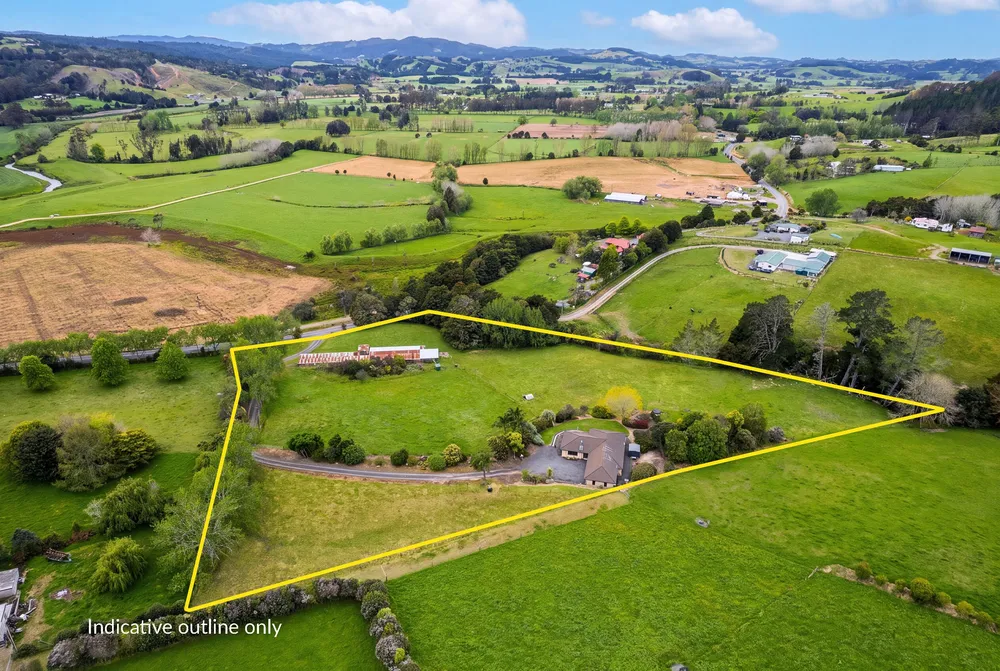 Photos of 183 McLennan Road