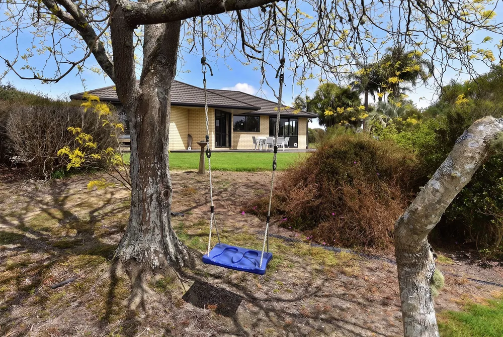 Photos of 183 McLennan Road