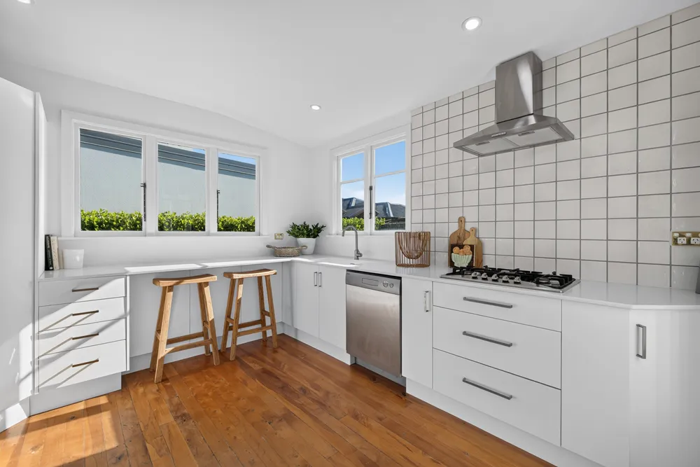 Photos of 181 Geraldine Street