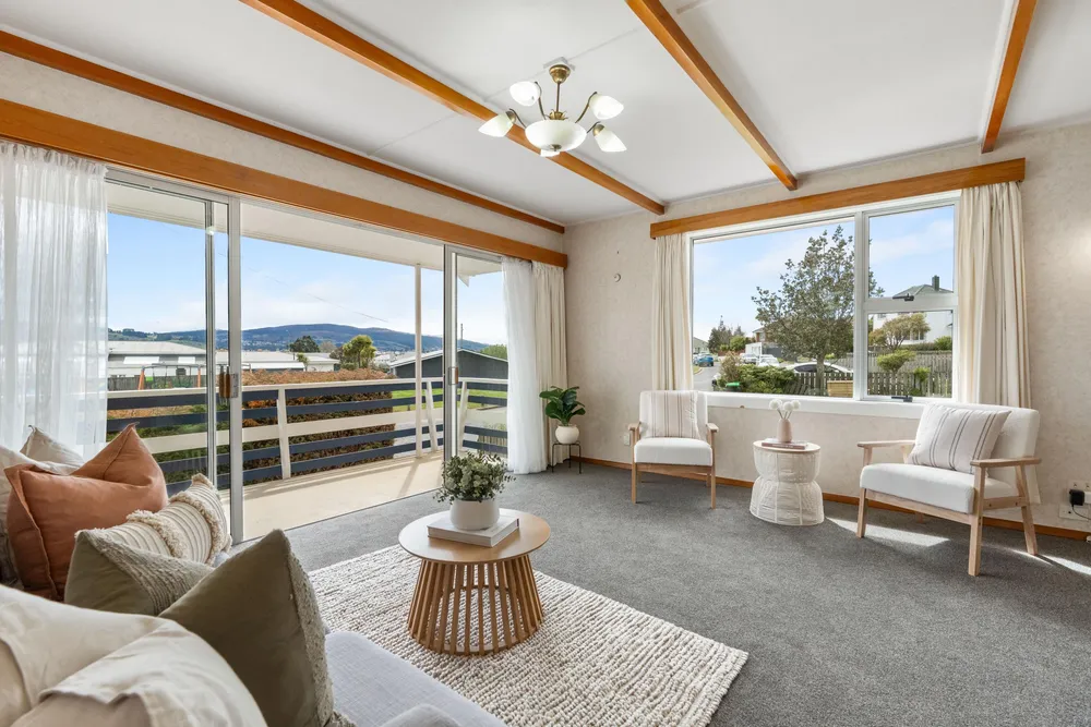 Photos of 17 Bruntsfield Place
