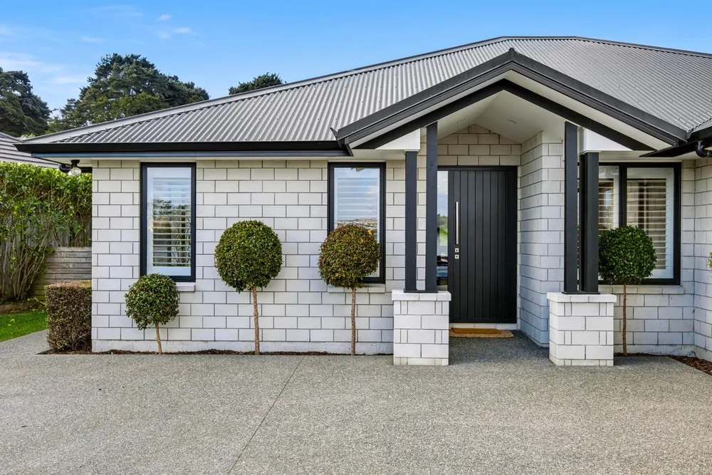 Photos of 37 Raithburn Terrace