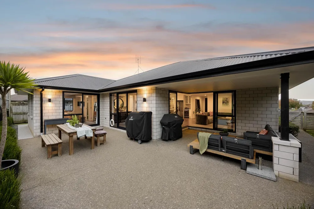 Photos of 37 Raithburn Terrace