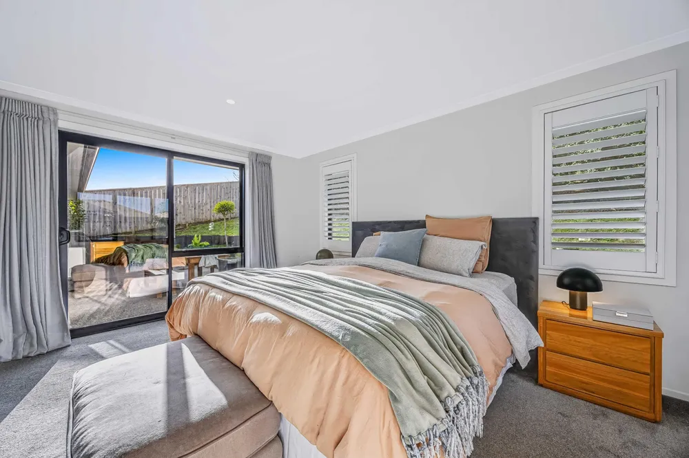 Photos of 37 Raithburn Terrace