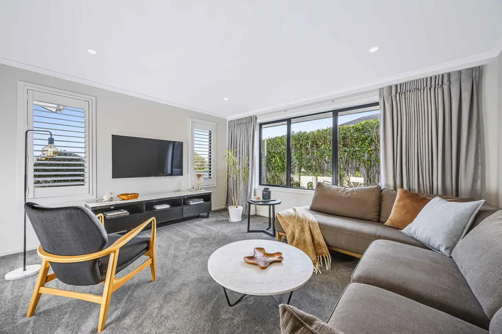 Photos of 37 Raithburn Terrace