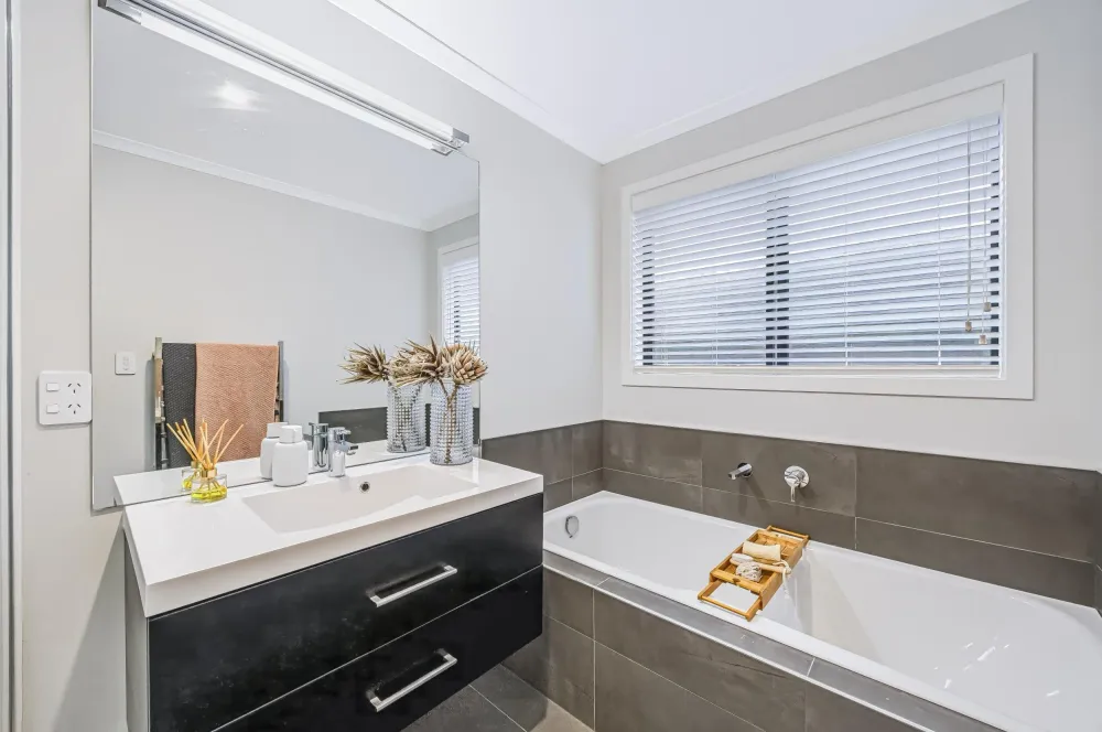 Photos of 37 Raithburn Terrace